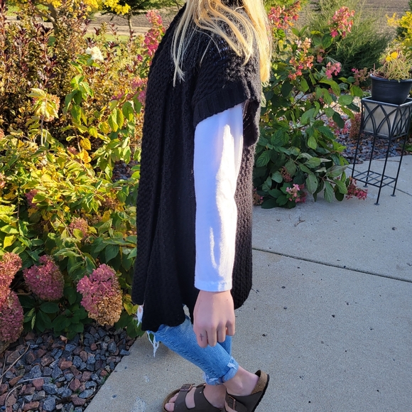 🔹️HP🔹️Cristina B black short sleeve chunky collared cardigan size Medium - Picture 6 of 9